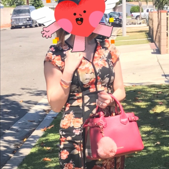 Burberry handbag and wallet - Picture 8 of 8